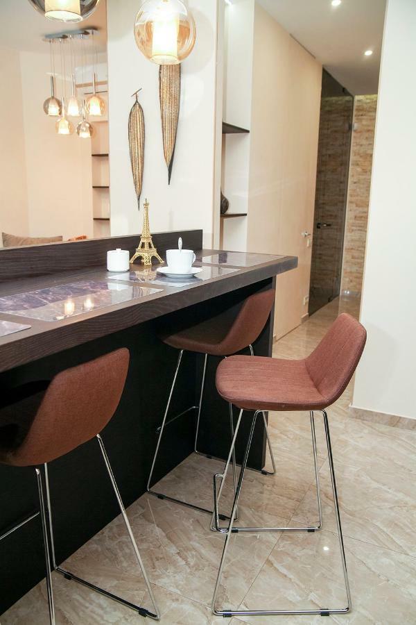 Apartment Luxe Paris Odessa Exterior foto